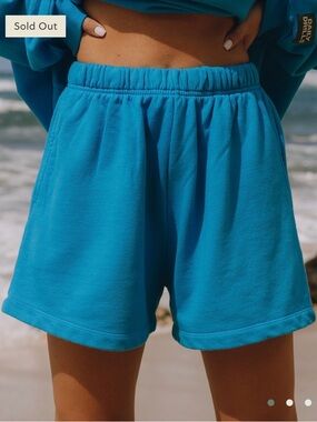 Daily drills sweat shorts in color tide!